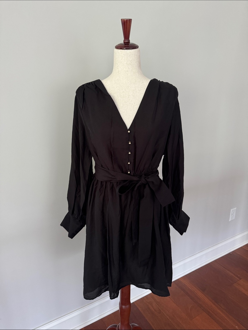 H&M Black Long Sleeve V-Neck Tie-Waist Dress